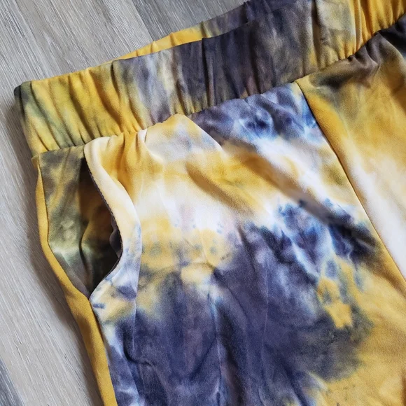 TIE DYE RUCHED LEGGINGS - Picture 10 of 13